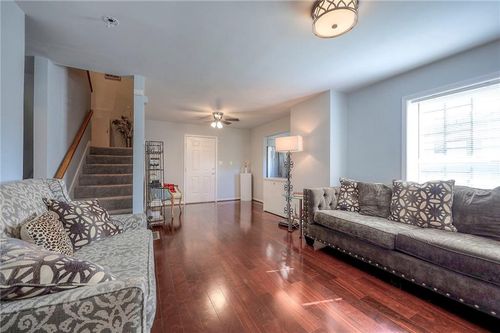 1610 E 37th St, Kansas City, MO, 64109-2740 | Card Image