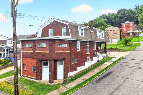 402 Gilmore Ave, Trafford, PA, 15085 | Card Image