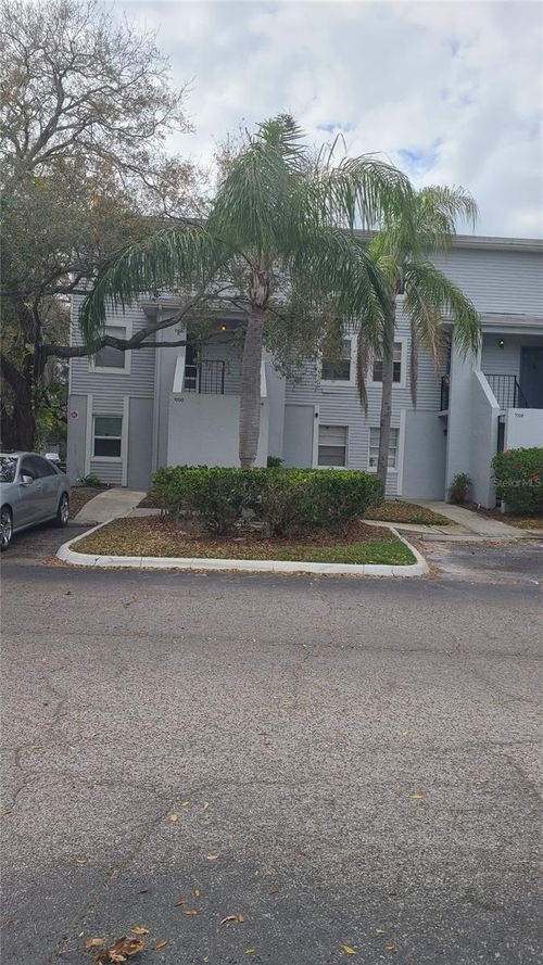 34201-7102 Waterside Dr, TAMPA, FL, 33617-7363 | Card Image