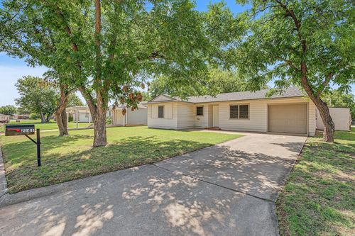 2141 S 35th St, Abilene, TX, 79605-7015 | Card Image
