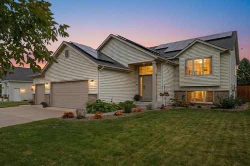 1665 Cornerstone Ln, Owatonna, MN, 55060-3970 | Card Image