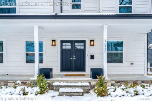 1828 Henrietta St, Birmingham, MI, 48009-4166 | Card Image