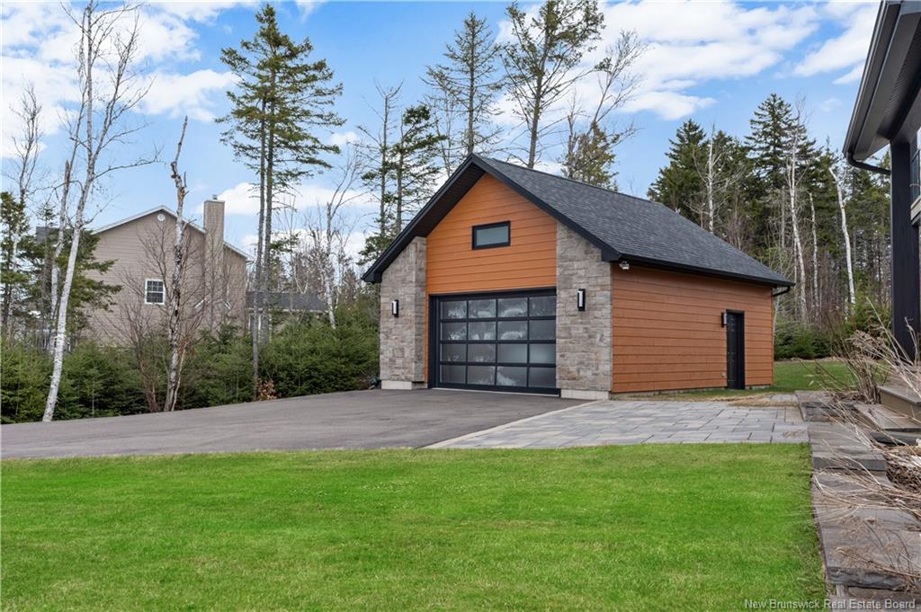 Residential in Lutes Mountain 5