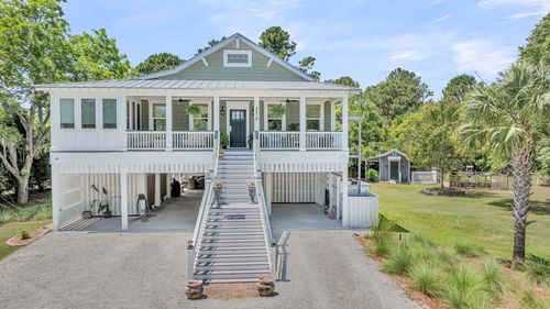8476 Bottlenose Court, Edisto Island, SC, 29438 | Card Image