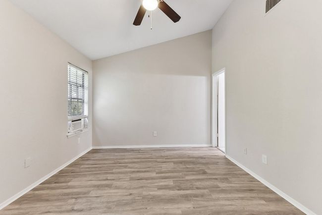 104 - 11404 Walnut Ridge Dr, Condo with 2 bedrooms, 3 bathrooms and null parking in Austin TX | Image 23