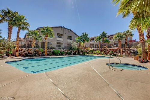 2423-2305 W Horizon Ridge Pkwy, Henderson, NV, 89052-5764 | Card Image