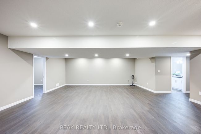 8 Loganville Lane, Condo with 3 bedrooms, 3 bathrooms and 2 parking in New Hamburg ON | Image 30