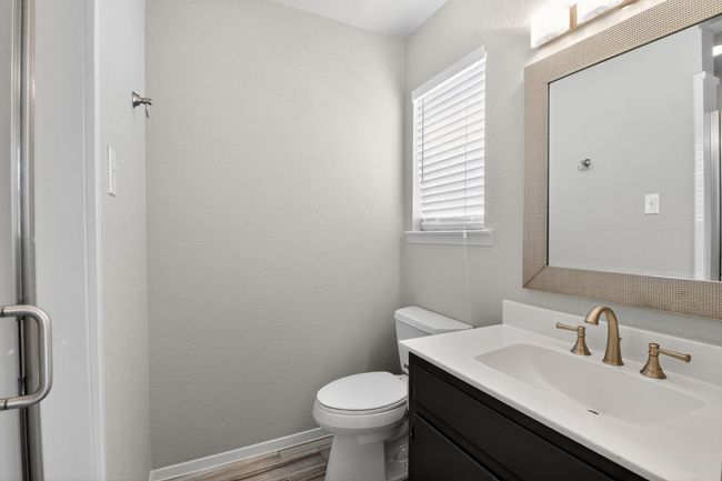 Second Bedroom's Attached Bath | Image 21