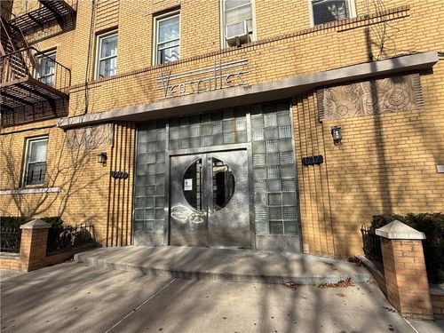 6h-1717 Avenue N, Brooklyn, NY, 11230-7546 | Card Image