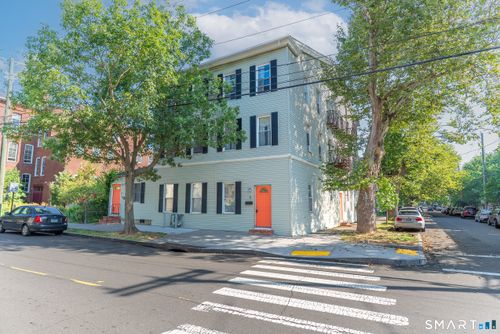 2-11 Lawrence St, New Haven, CT, 06511-2613 | Card Image