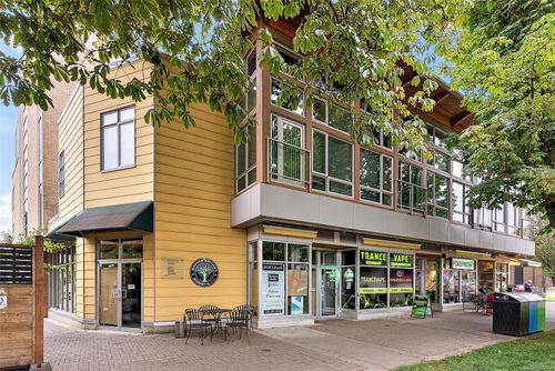 211-240 Cook St, Victoria, BC, V8V3X3 | Card Image