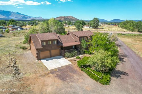 8200 Carolyn Lane, Flagstaff, AZ, 86004 | Card Image