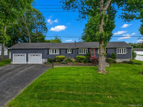 4 Foxey Lane, Carmel, NY, 10541 | Card Image