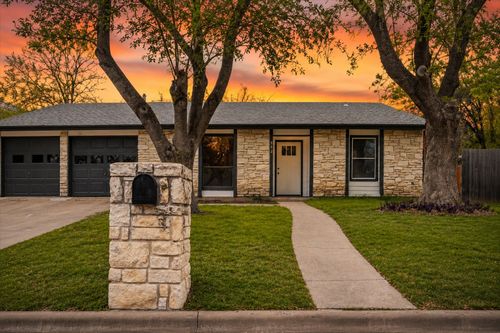 502 Pintail Ln, Taylor, TX, 76574-1754 | Card Image