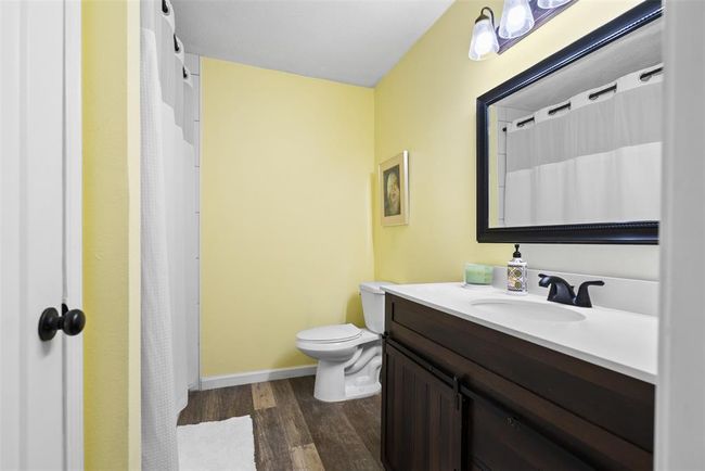 Guest Bathroom | Image 21