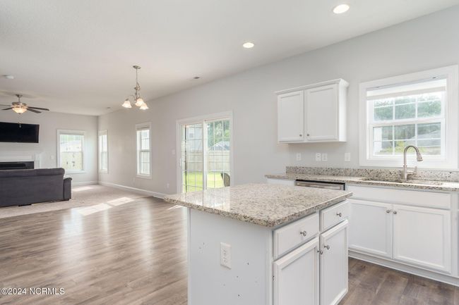 310 Pettigrew Ln, House other with 4 bedrooms, 3 bathrooms and 2 parking in Jacksonville NC | Image 16