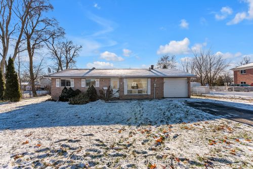 5 Crawford Dr, Marmora, ON, K0K2M0 | Card Image