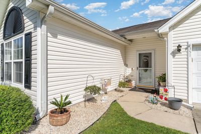 View of entrance to​​‌​​​​‌​​‌‌​‌‌​​​‌‌​​‌‌​‌​​​​​‌ property | Image 3