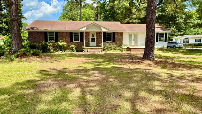 6805 Mclaurin Rd, House other with 4 bedrooms, 2 bathrooms and 4 parking in Mullins SC | Image 36