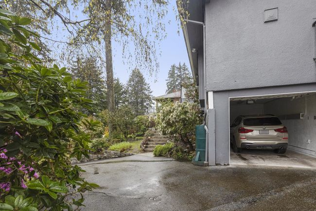 464 Somerset Street, House other with 4 bedrooms, 2 bathrooms and 2 parking in North Vancouver BC | Image 20