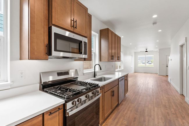 604 Holstein Way, Townhouse with 2 bedrooms, 3 bathrooms and null parking in Kalispell MT | Image 18