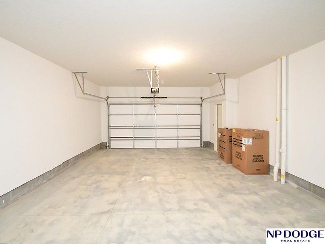 20856 S Plz, Townhouse with 3 bedrooms, 3 bathrooms and 2 parking in Elkhorn NE | Image 21