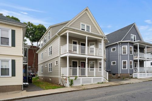 2-4 Chase St, Salem, MA, 01970-4723 | Card Image