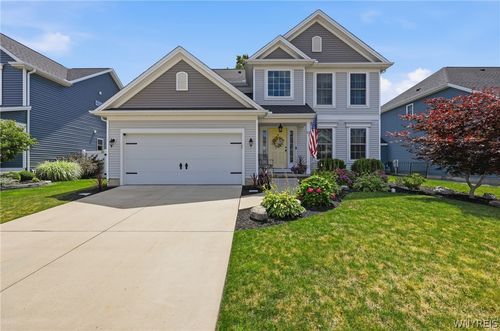 81 Rachel Vincent Way, Buffalo, NY, 14216-1460 | Card Image