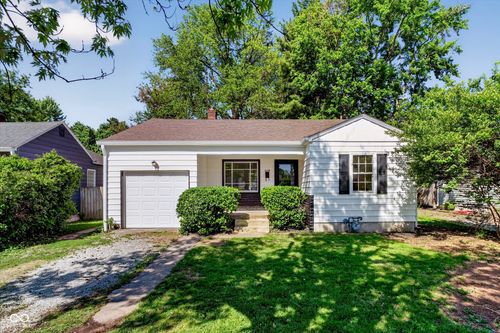 5218 Kingsley Dr, Indianapolis, IN, 46220-3448 | Card Image