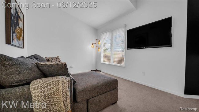 4013 Foxpointe Dr, Condo with 2 bedrooms, 3 bathrooms and null parking in West Bloomfield MI | Image 22