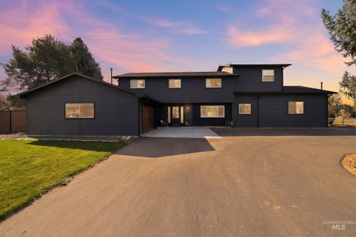 10325 W Roan Meadows Dr, Boise, ID, 83709-4033 | Card Image