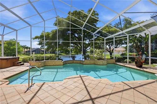 9277 Springview Loop, ESTERO, FL, 33928-3405 | Card Image