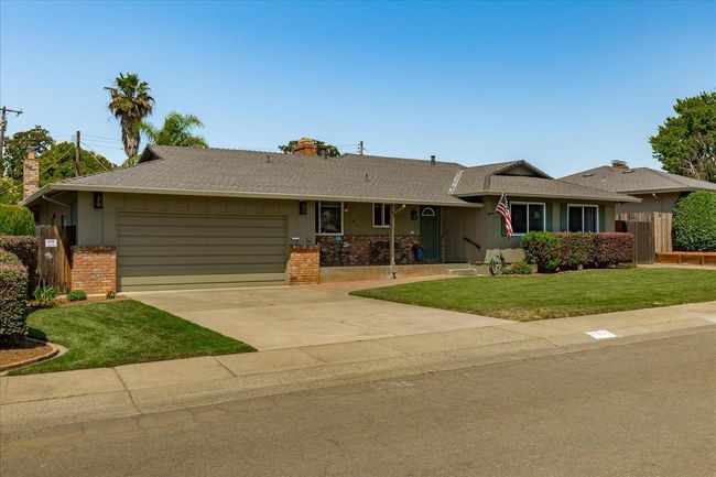 4939 Brookglen Way, House other with 3 bedrooms, 2 bathrooms and null parking in Carmichael CA | Image 46