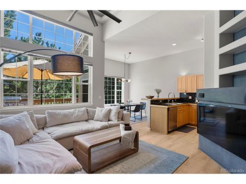 1385 S Ulster St, Denver, CO, 80231-2743 | Card Image