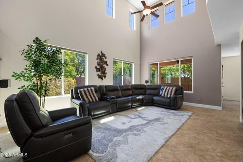 3437 E Mesquite St, Gilbert, AZ, 85296-1827 | Card Image