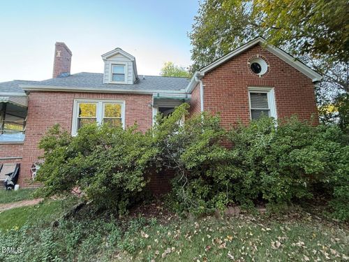 206 S Bellvue Ave, Hillsborough, NC, 27278-2304 | Card Image