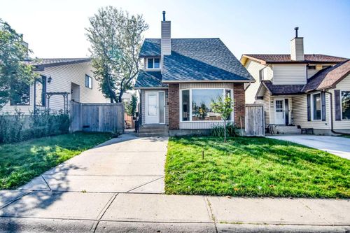 5123 32 Ave Sw, Calgary, AB, T3E6R9 | Card Image