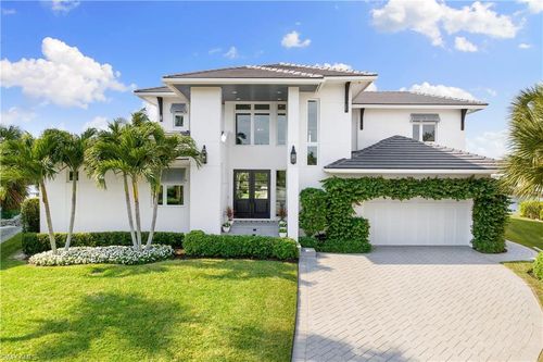 414 Palm Ct, NAPLES, FL, 34108 | Card Image