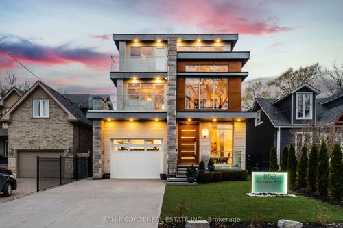 852 Goodwin Rd, Mississauga, ON, L5G4J7 | Card Image