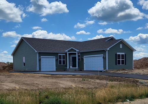 402 Manchester Dr, Williams Bay, WI, 53191-1500 | Card Image