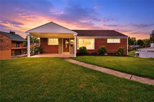 5667 Janet Dr, Pittsburgh, PA, 15236-3319 | Card Image