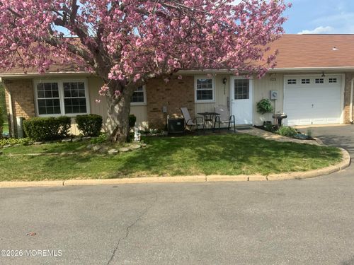 26B Yorkshire Court, Manchester, NJ, 08759 | Card Image