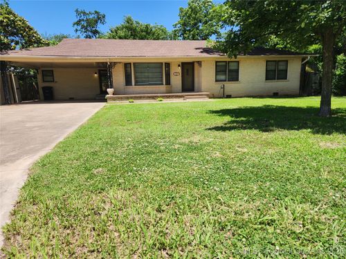 10 W Midland St, Shawnee, OK, 74804-3524 | Card Image