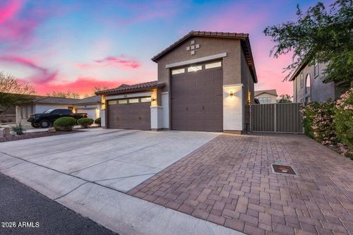 7844 W Molly Dr, Peoria, AZ, 85383-6244 | Card Image