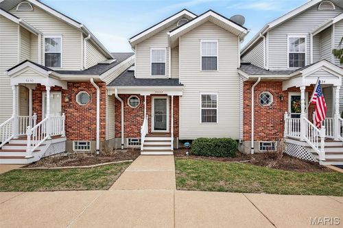 5832 Prince George Ct, Saint Louis, MO, 63139-1766 | Card Image