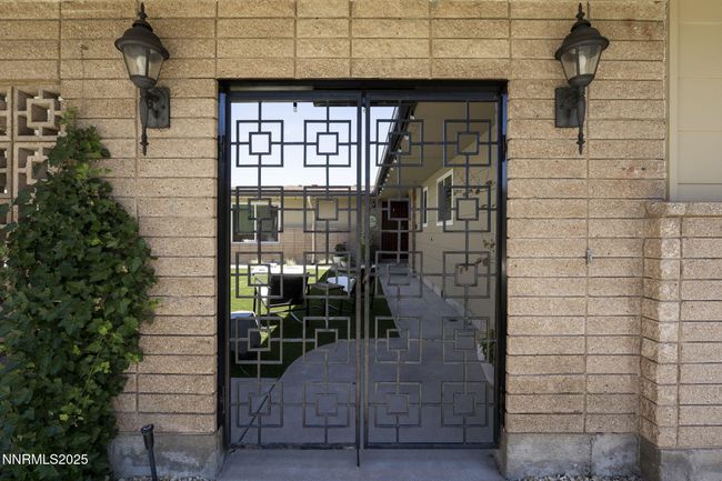 2080 Solari Dr, House other with 4 bedrooms, 3 bathrooms and 2 parking in Reno NV | Image 6