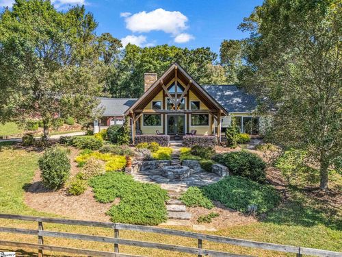 1050 Hunting Country Rd, Tryon, NC, 28782-5614 | Card Image