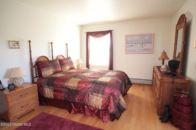 THIRD BEDROOM | Image 46