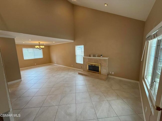 Living Room | Image 20