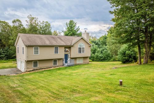 600 County Route 56, Wurtsboro, NY, 12790-3113 | Card Image